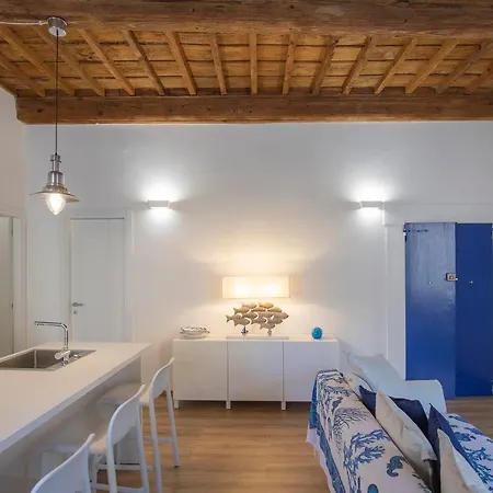 Helloelba Mascalzone Latino Holiday home